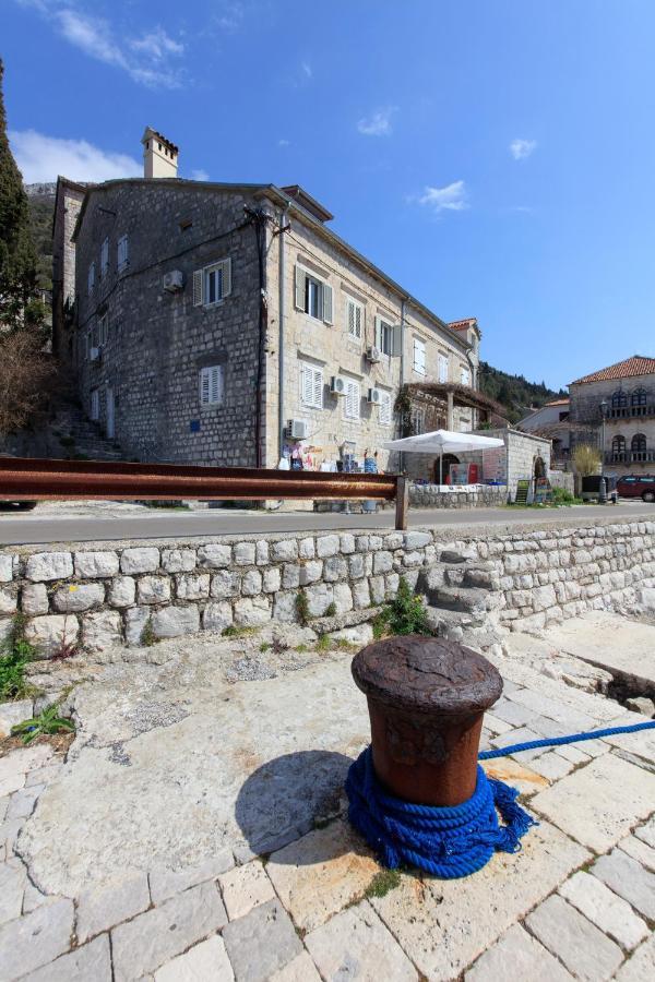 Kazerma Apartment Perast Exterior foto